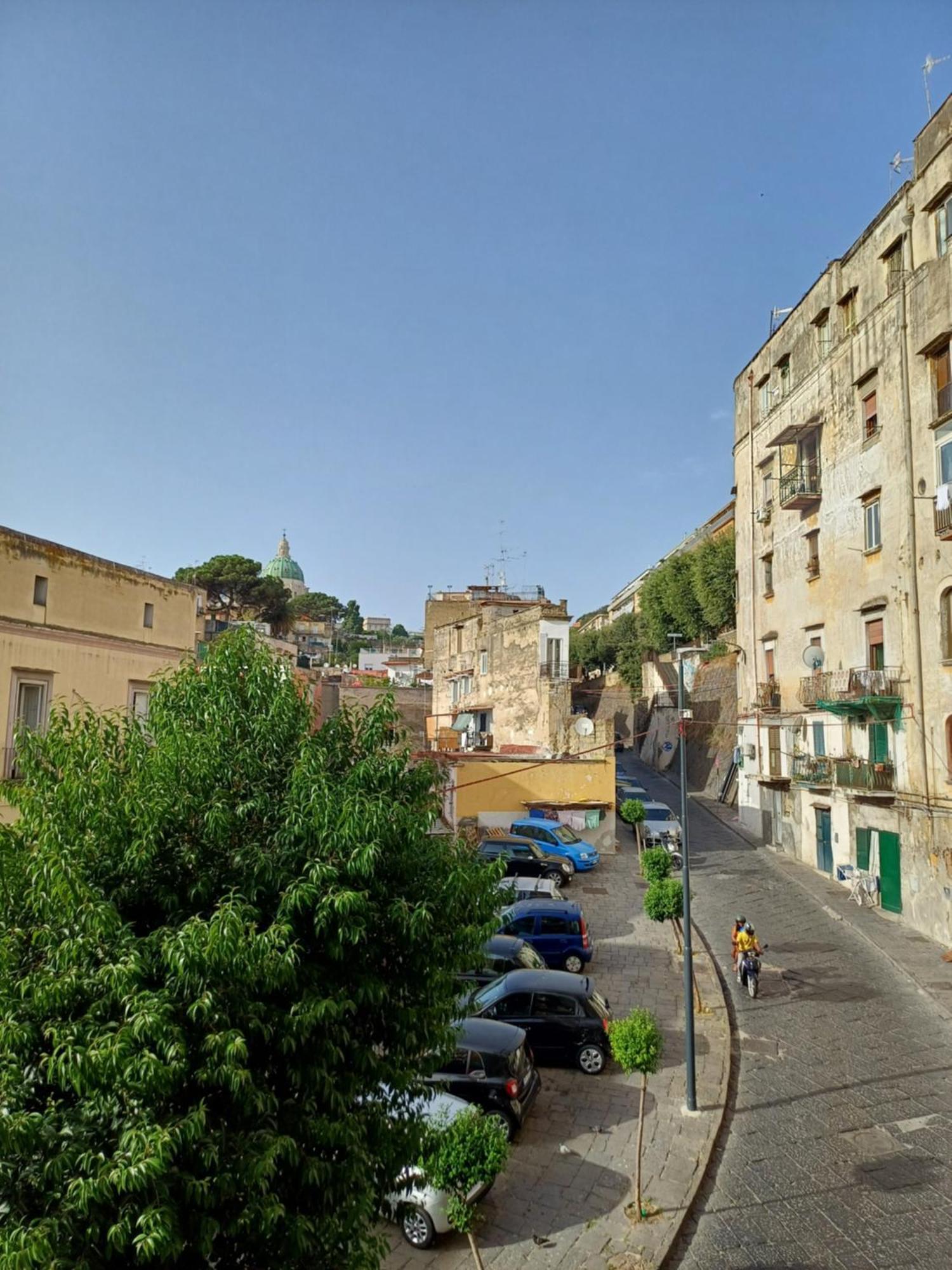 Ostello Napoli Town Exterior foto